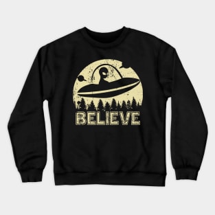 Vintage Believe Alien UFO Crewneck Sweatshirt